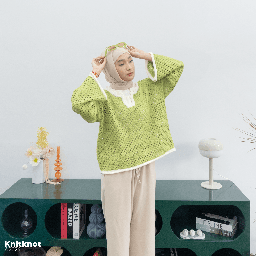 Lily knitted Sweater- Avocado White