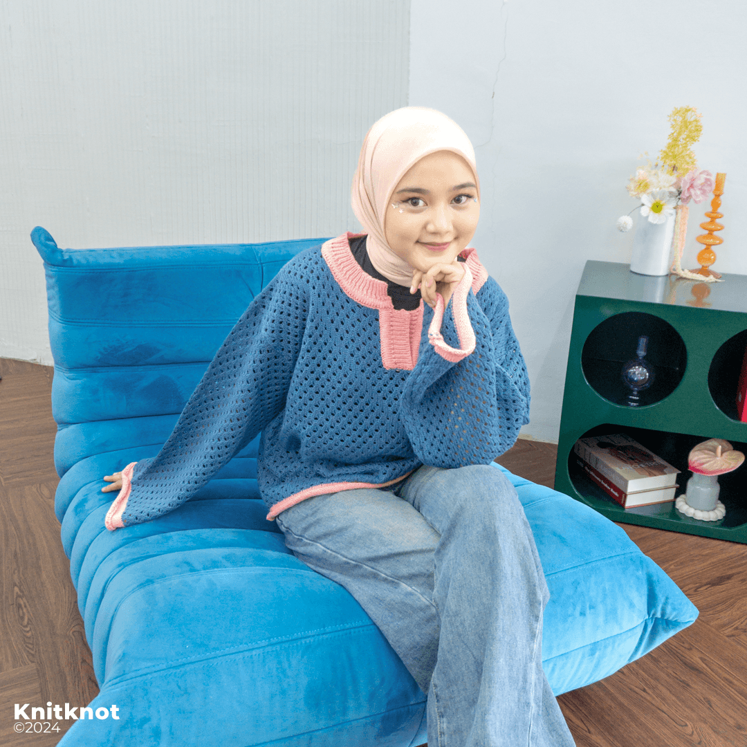 Lily knitted Sweater- Pinky Blues