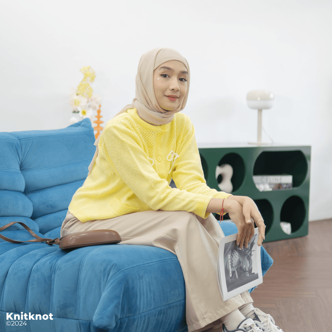 Majestic Knitted Sweater - Lemonade