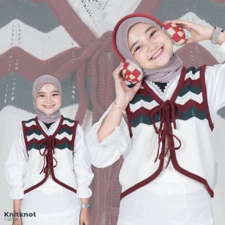 Waves Knitted Vest - Forest Maroon