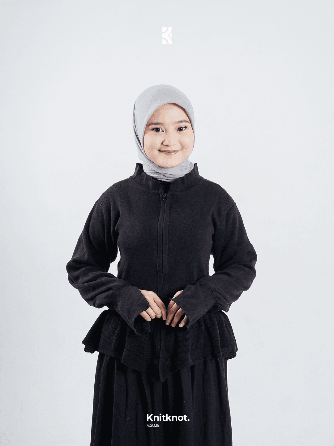 Kyra Knitted Sweater - Matte Black