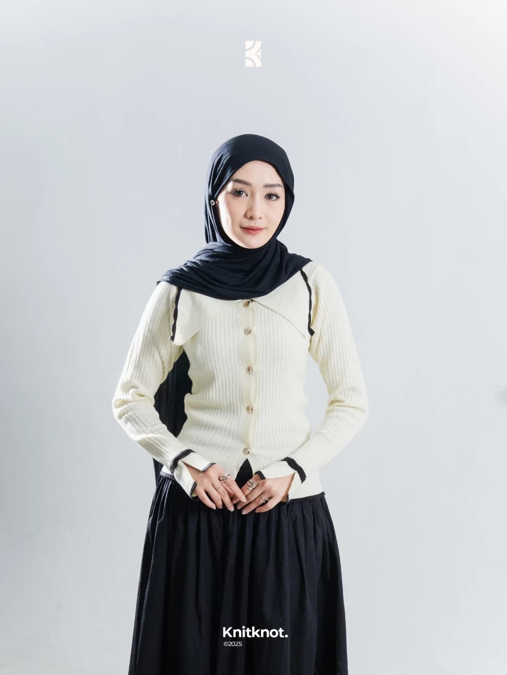 Violet Knit Top - Broken White