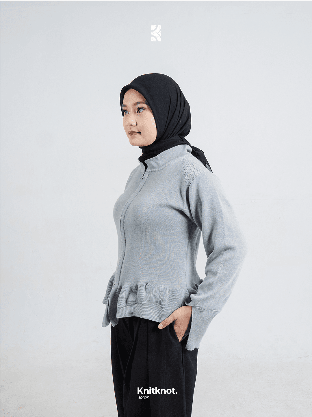 Kyra Knitted Sweater - Whisper Gray