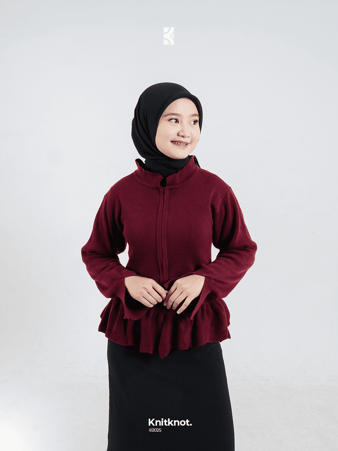 Kyra Knitted Sweater - Cherry Red