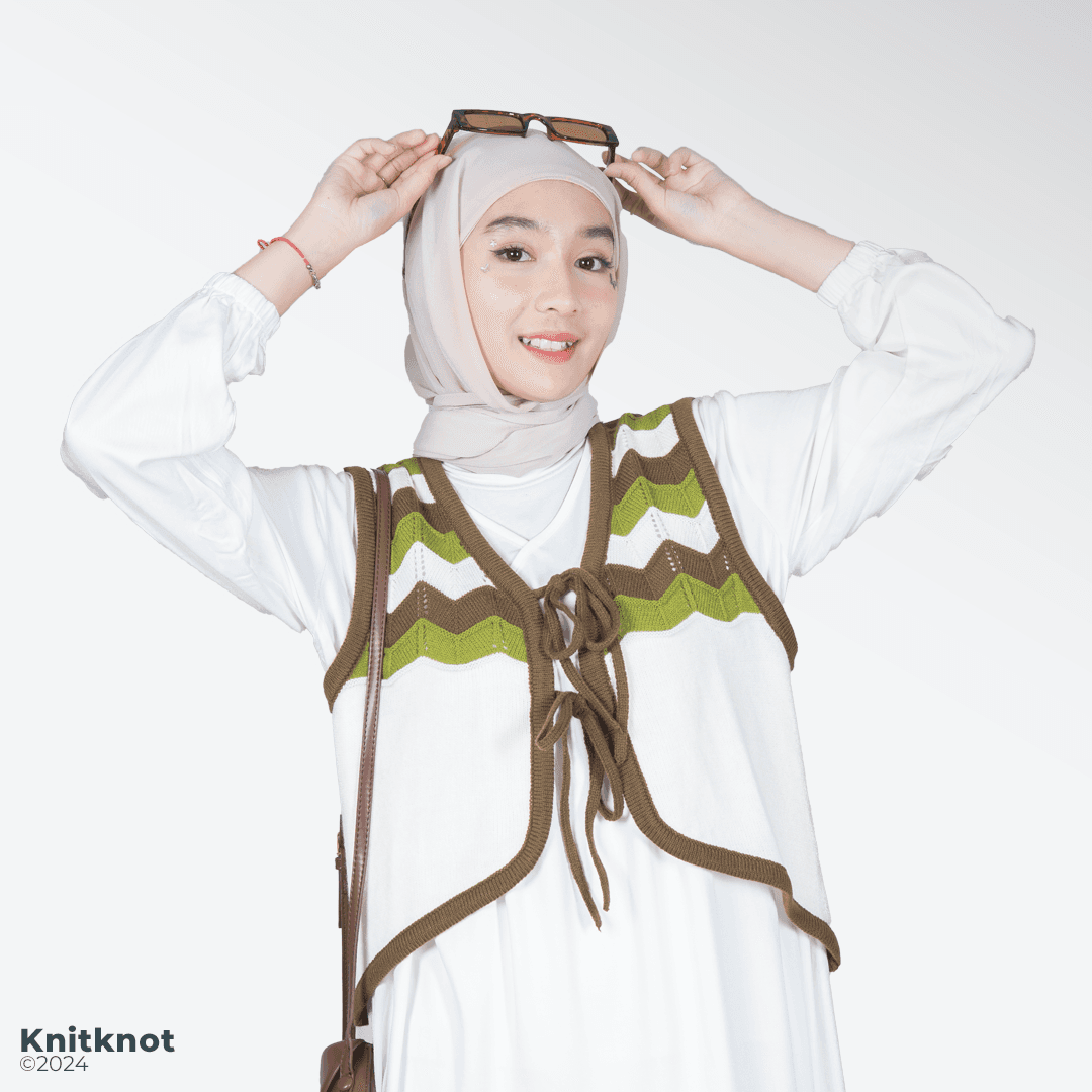 Waves Knitted Vest - Green Forest